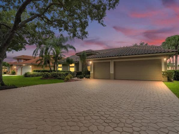 4850 NW 95th Drive, Coral Springs, FL 33076