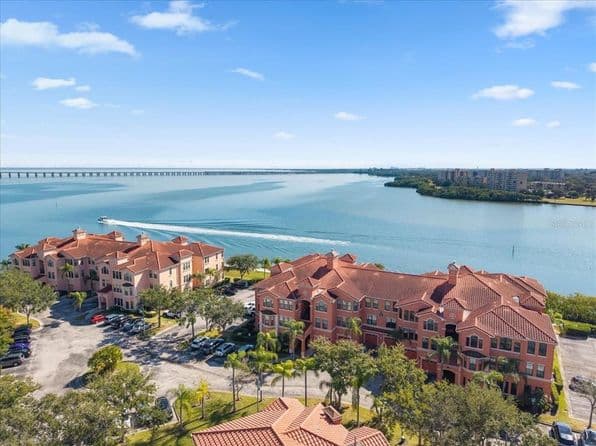 2747 Via Capri #1132, Clearwater, FL 33764
